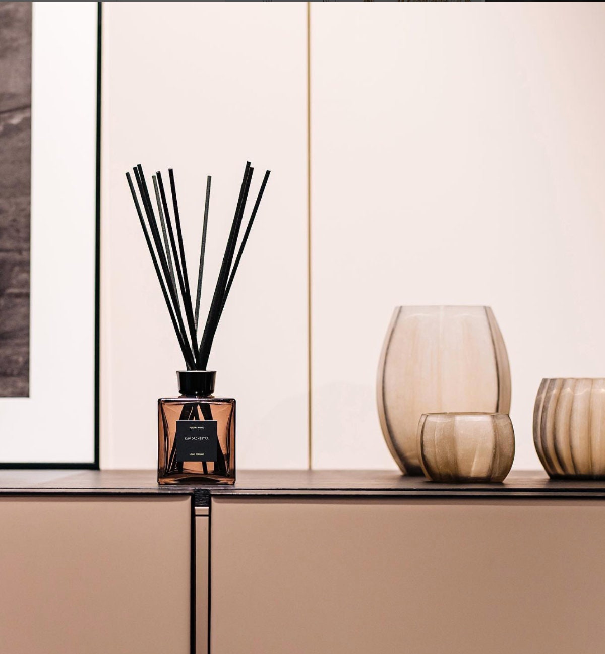 Reed Diffuser in Glass Bottle Home Fragrance Woody Leather - Lviv Orchestra